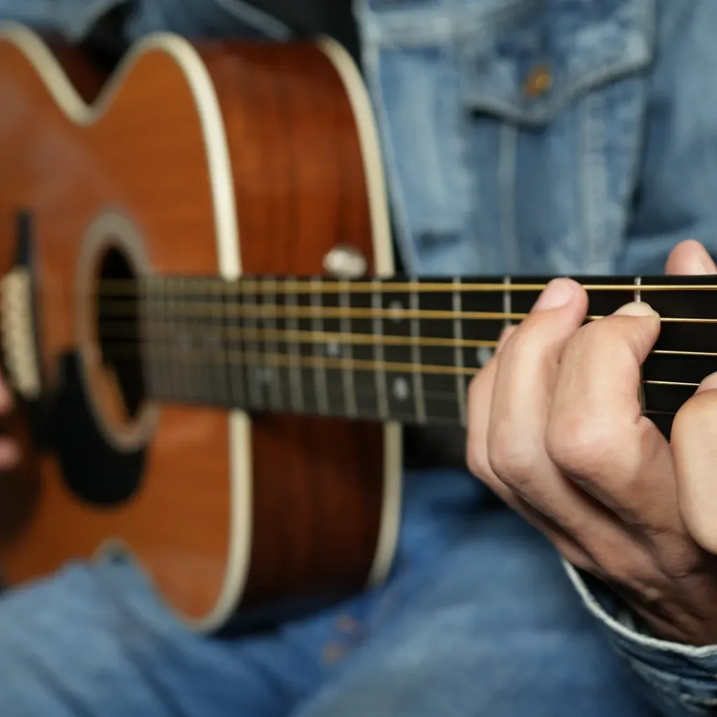 Manche de guitare en Open A : E A E A C# E