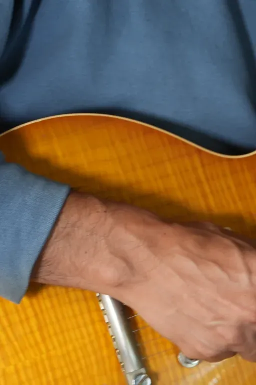 Routines rythme guitare : progresser chaque jour facilement