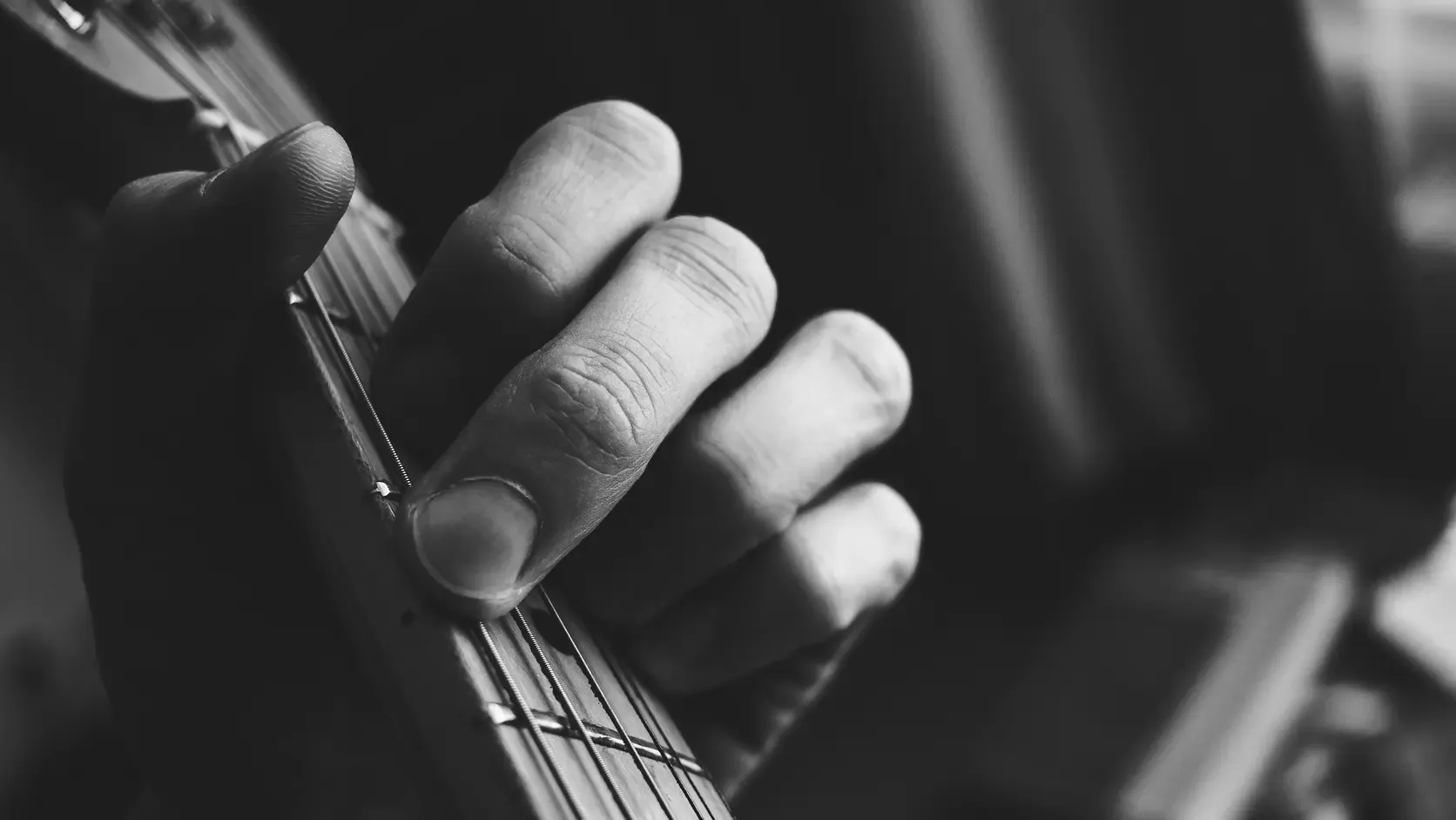 Oreille musicale guitare : comment vraiment la développer