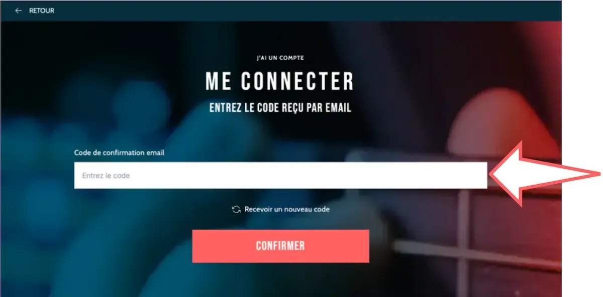 Page 9 - Saisie du code de connexion par email