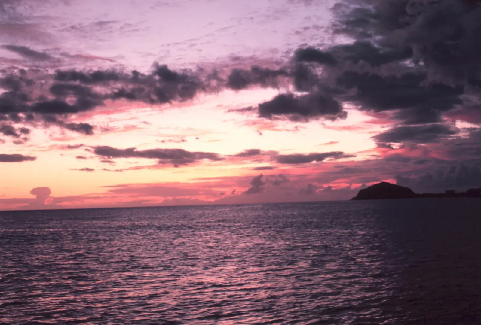 La côte de Waiʻanae, sur Oʻahu
