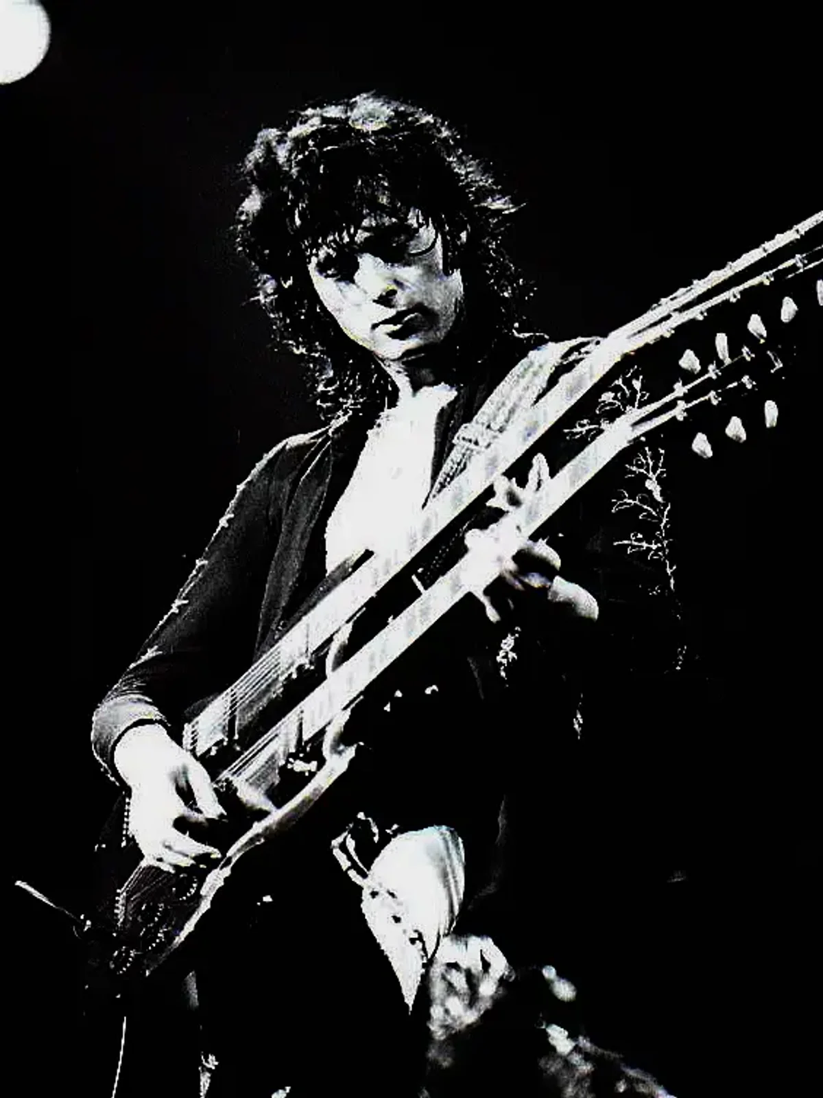 Visuel du morceau Babe I'm Gonna Leave You - Led Zeppelin avec niveau L4 Intermédiaire dans le répertoire Guitar Social Club
