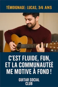 Lucas, utilisateur de Guitar Social Club, joue de la guitare en souriant, motivé par la communauté de l'app