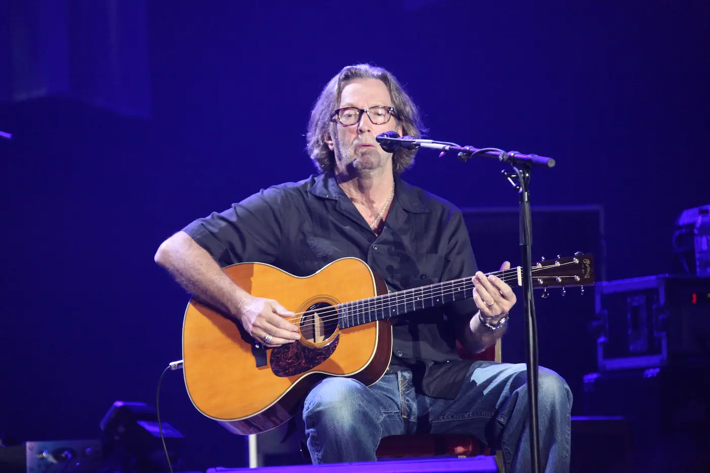 Eric Clapton jouant Old Love en live