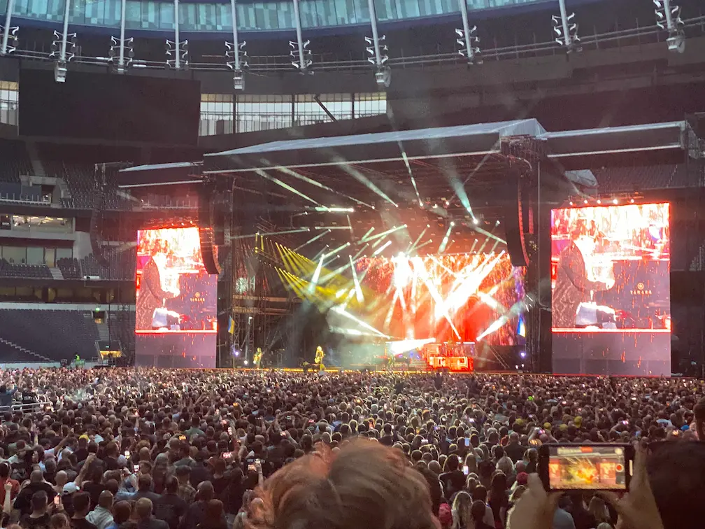 Guns N’ Roses jouant Sweet Child O’ Mine en live