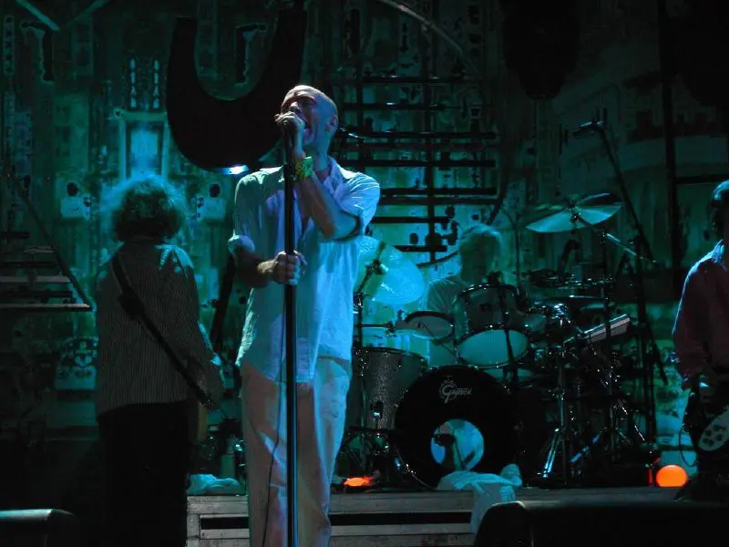 R.E.M. en concert à Padoue en 2003